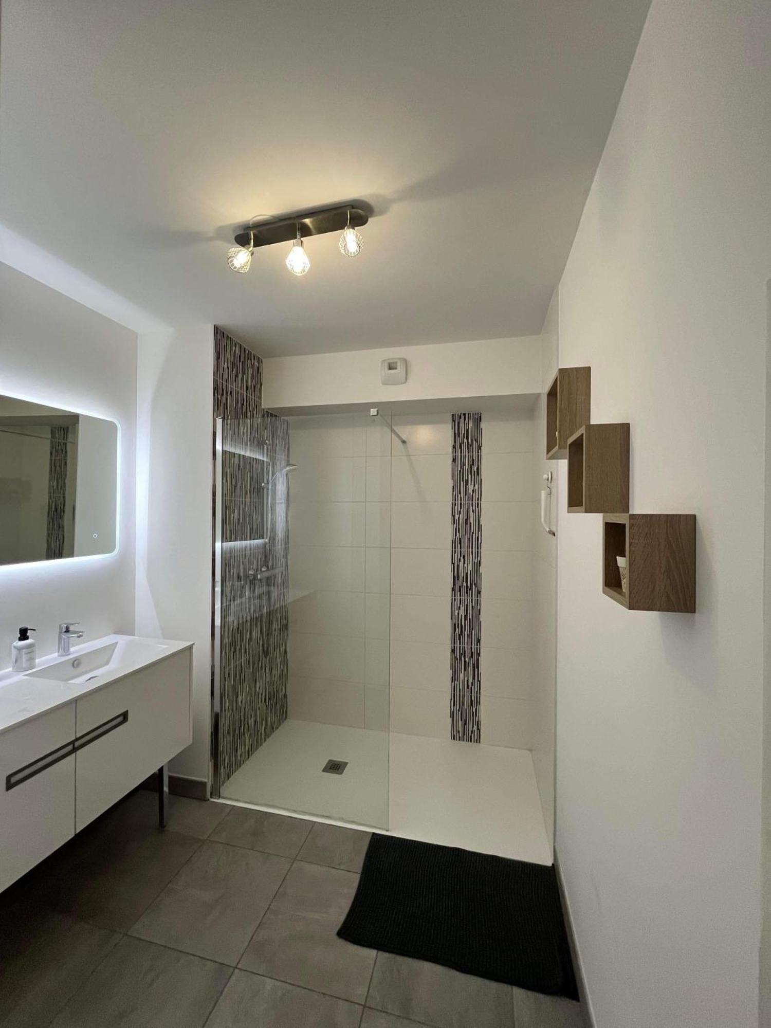 Les Terrasses De Saint Martin Apartment แรนส์ ภายนอก รูปภาพ